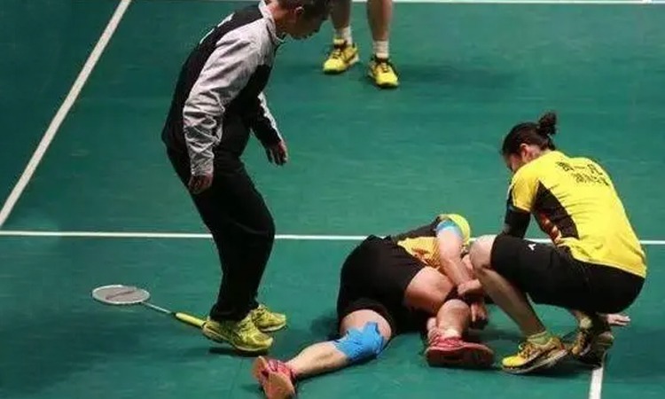 罗马主场2-0力克萨索洛，苏莱3分钟连造两球